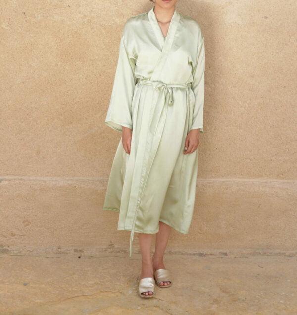 Silk Robe for a Perfect Evening | TFC-RW-001